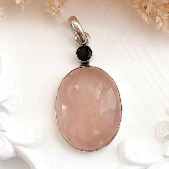 Rose Quartz Black Onyx Semi-Precious Gemstone Sterling Silver Vintage Pendant - Picture 1 of 10